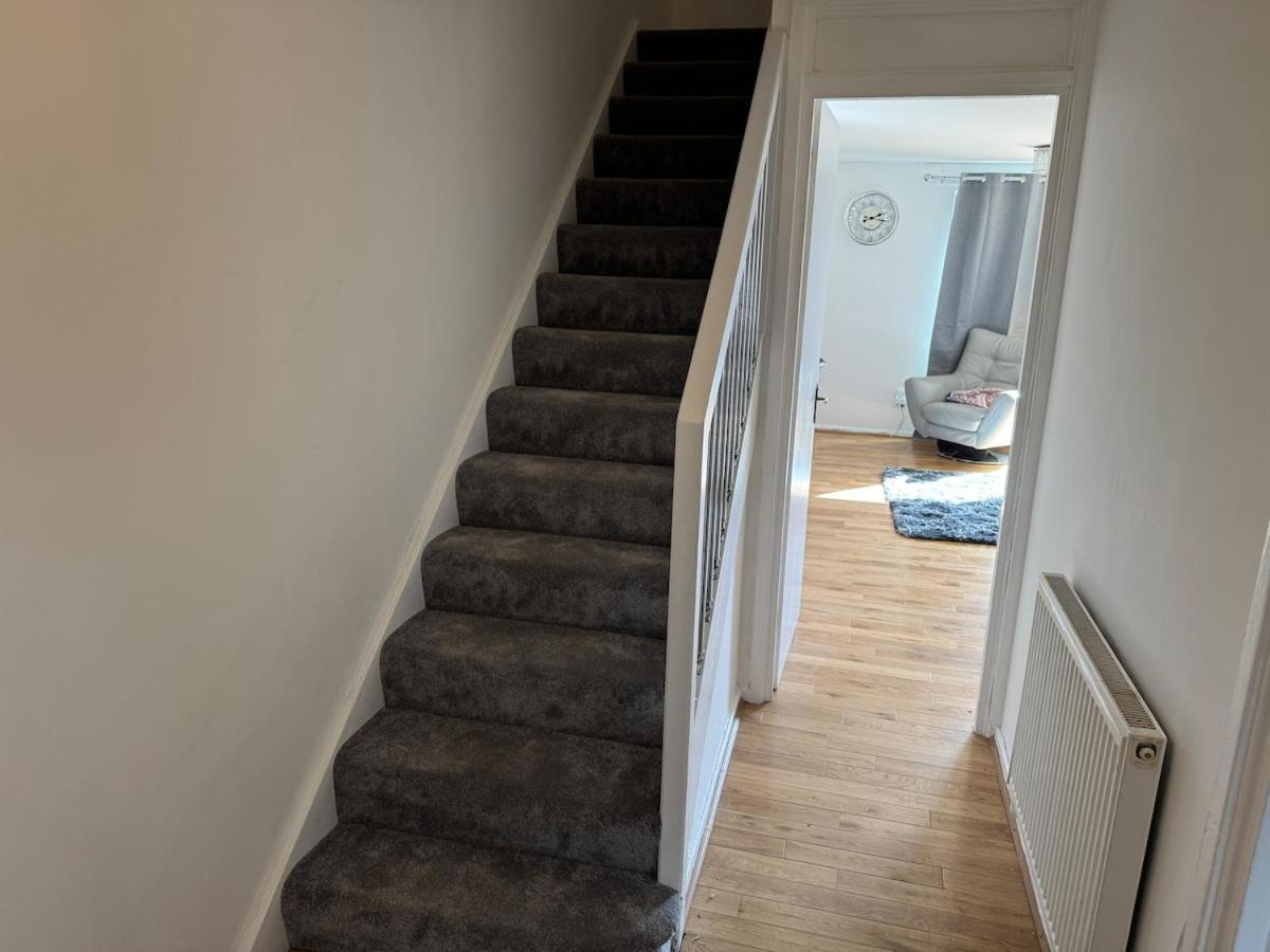 Modern 2 Bedroom Terrace Londra