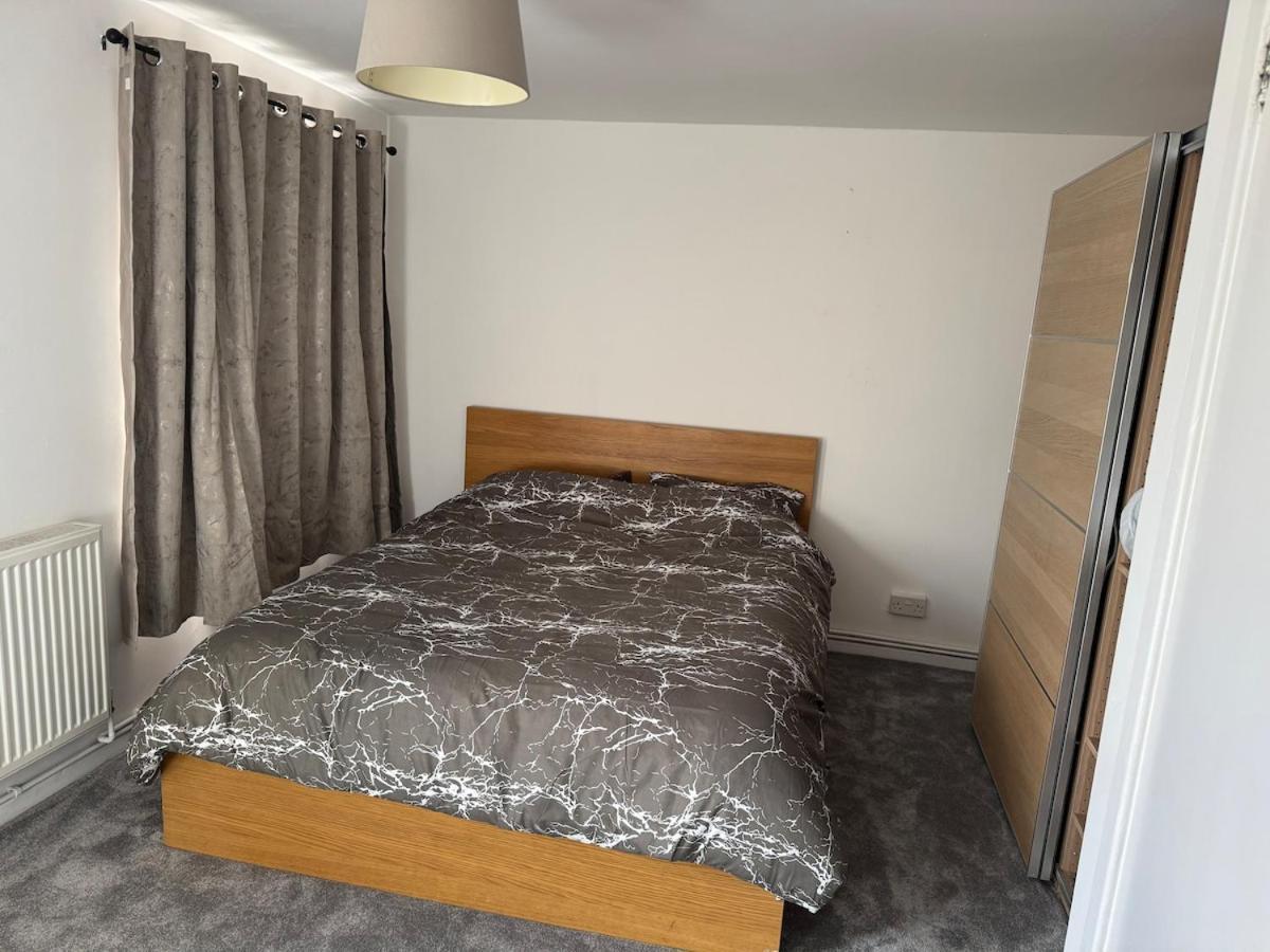 Modern 2 Bedroom Terrace * Londra